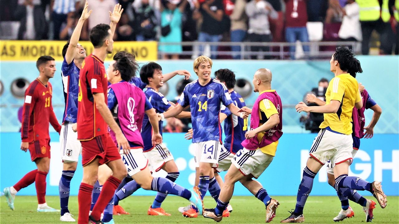 林良铭庆祝足协杯夺冠：冠军终归北京，国安是冠军！